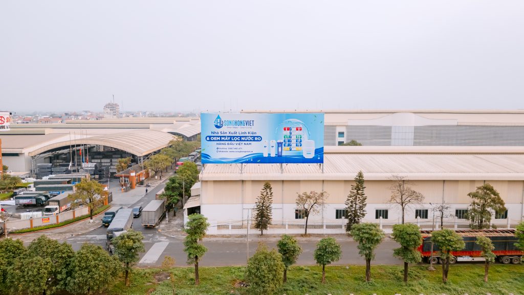 585d907efb33f54ff83cc9e8fe008af13751a229